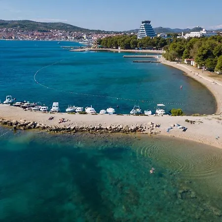 Apartments Amina Daire Vodice