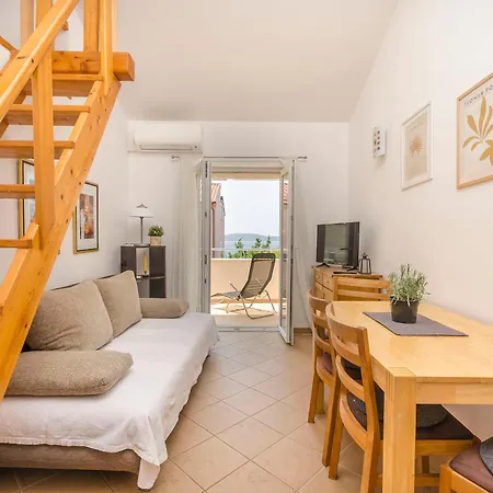 Apartments Amina Daire