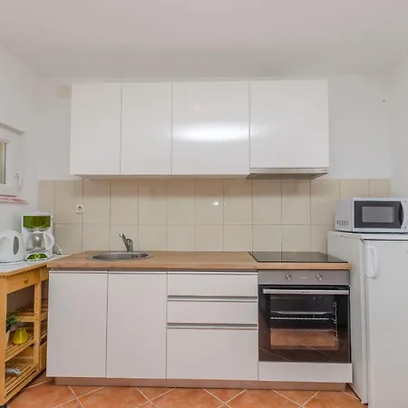Apartments Amina Daire